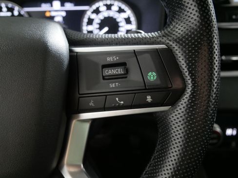 Used 2022 Mitsubishi Outlander SE image 28