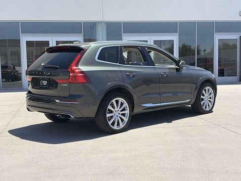 Used 2018 Volvo XC60 T8 Inscription w/ Advanced Package AWD/4WD image 6