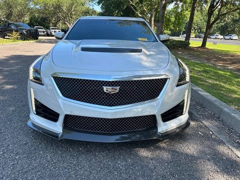 Used 2019 Cadillac CTS V w/ Carbon Fiber Package RWD image 3