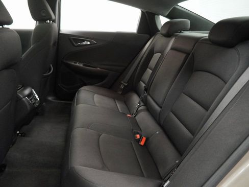 Used 2024 Chevrolet Malibu LT image 20