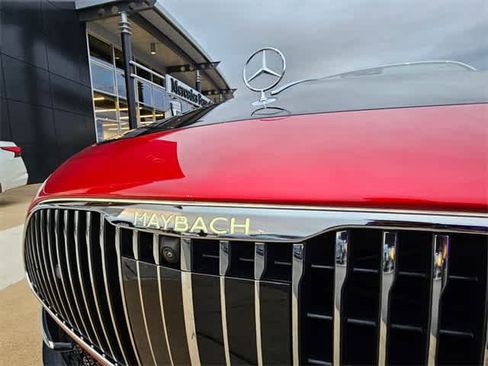 Used 2026 Mercedes-Benz Maybach SL 680 image 12