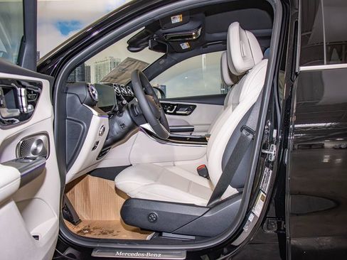 New 2026 Mercedes-Benz GLC 300 4MATIC image 20