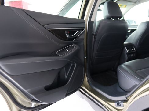 Used 2023 Subaru Outback Limited image 27