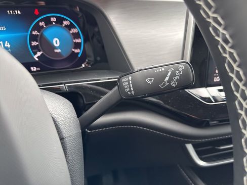 New 2026 Volkswagen Atlas Cross Sport SE image 36