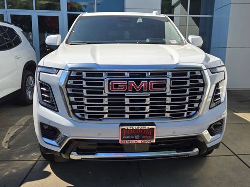 New 2026 GMC Yukon Denali AWD/4WD image 2