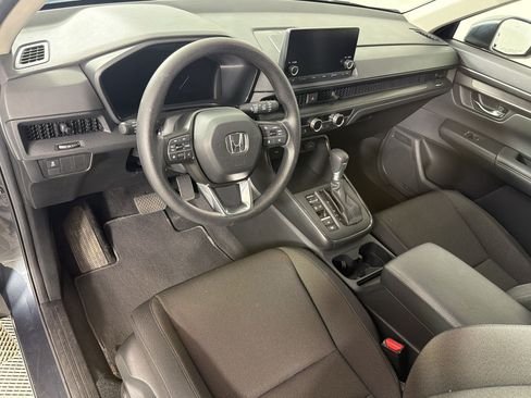 Used 2025 Honda CR-V LX image 4
