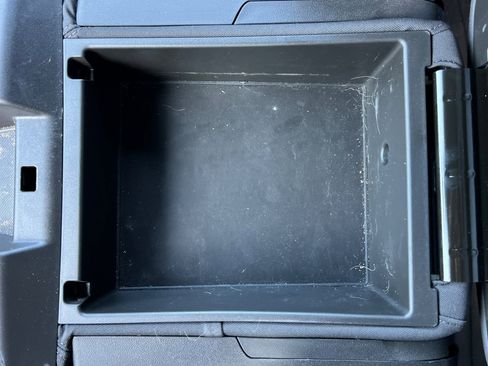 Used 2022 Chevrolet Silverado 1500 RST image 32