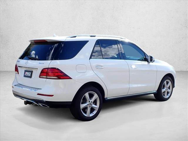 Used 2019 Mercedes-Benz GLE 400 4MATIC image 4