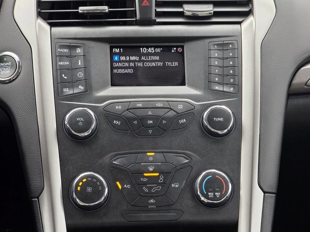 Used 2020 Ford Fusion S FWD image 12