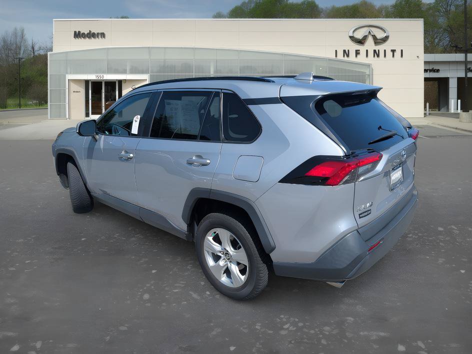 Used 2023 Toyota RAV4 XLE w/ Convenience Package AWD/4WD image 5