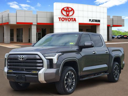 Used 2024 Toyota Tundra Limited w/ Power Package AWD/4WD image 2