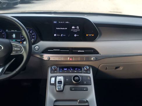 Used 2021 Hyundai Palisade SEL w/ Convenience Package image 16