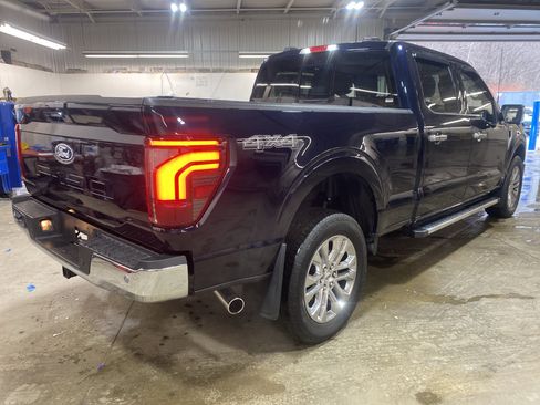 Used 2024 Ford F150 Lariat w/ Tow/Haul Package image 5