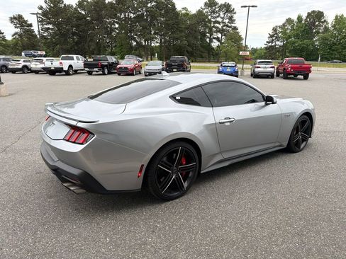 Used 2024 Ford Mustang GT Premium RWD image 8