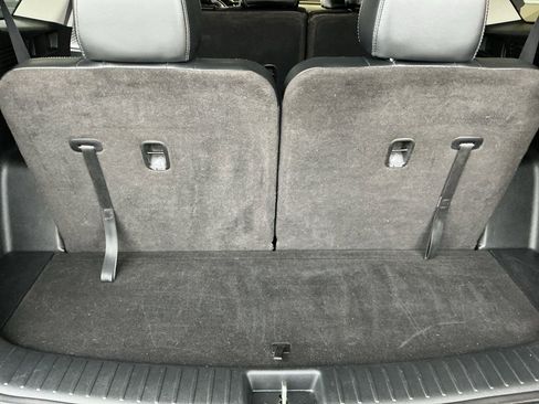 Used 2021 Kia Sorento S image 17