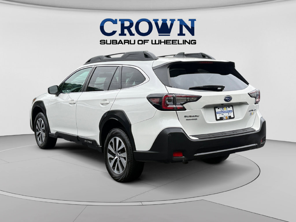 Used 2025 Subaru Outback Premium AWD/4WD image 5