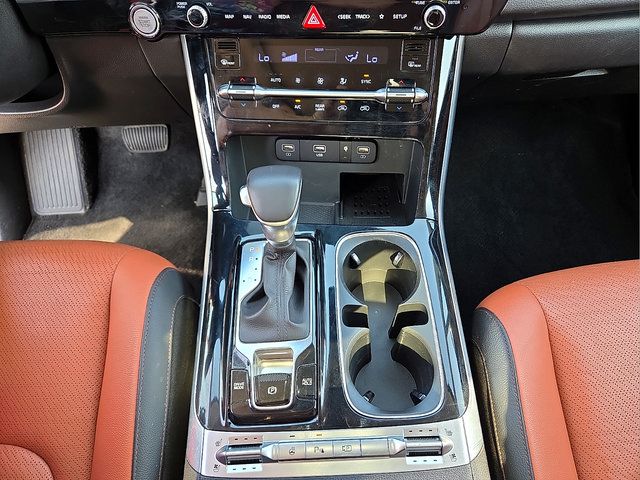 Used 2024 Kia Carnival SX Prestige FWD image 25