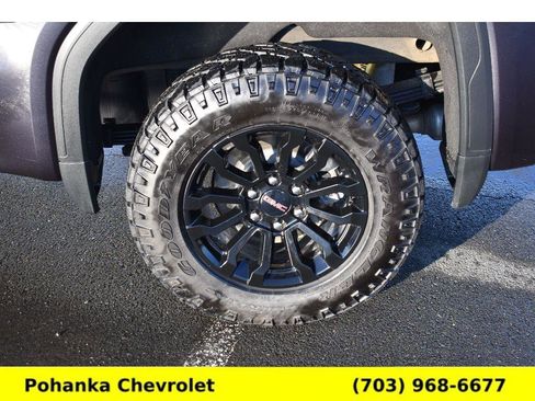 Used 2022 GMC Sierra 1500 AT4X image 30
