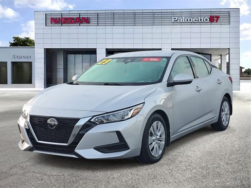 Certified 2023 Nissan Sentra S image 3