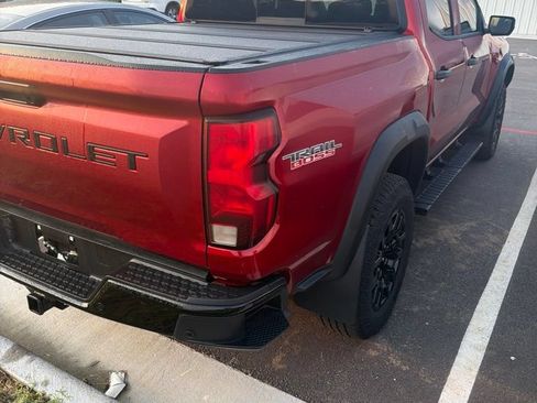 Used 2026 Chevrolet Colorado Trail Boss AWD/4WD image 3