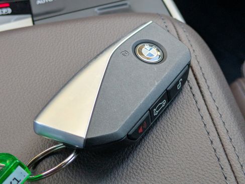 Used 2023 BMW X1 xDrive28i w/ Premium Package image 30