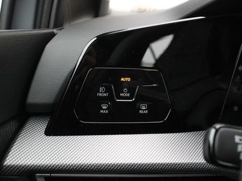New 2026 Volkswagen GTI SE FWD image 9