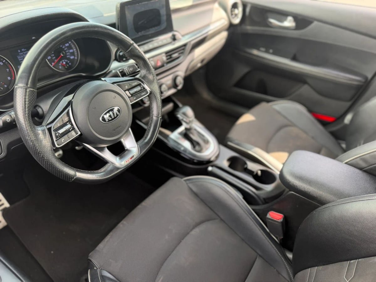 Used 2020 Kia Forte GT-Line FWD image 12