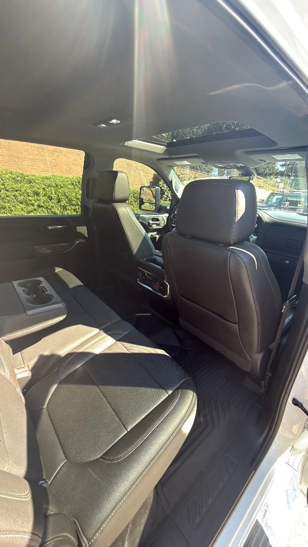 Used 2020 Chevrolet Silverado 2500 LTZ w/ LTZ Premium Package AWD/4WD image 40