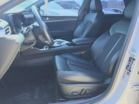 Used 2024 Kia K5 GT-Line w/ GT-Line Premium Package FWD image 5