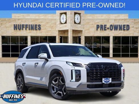 Used 2023 Hyundai Palisade SEL FWD image 1