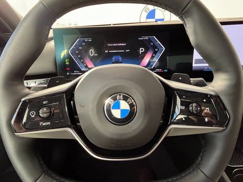 Certified 2025 BMW 530i xDrive image 11