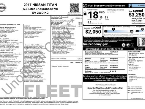 Used 2017 Nissan Titan SV image 3