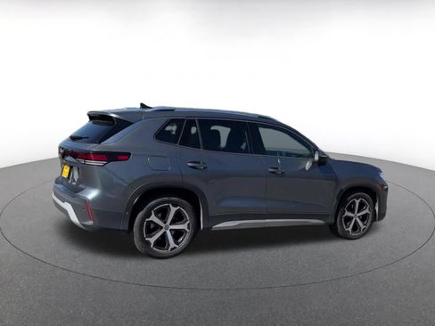 Used 2026 Volkswagen Tiguan SE FWD image 14