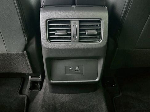 Used 2023 Nissan Rogue SV FWD image 26
