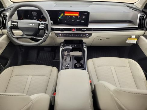New 2026 Kia Sorento S FWD image 14
