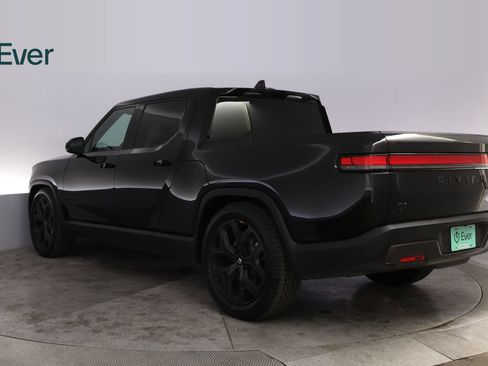 Used 2026 Rivian R1T Adventure AWD/4WD image 17