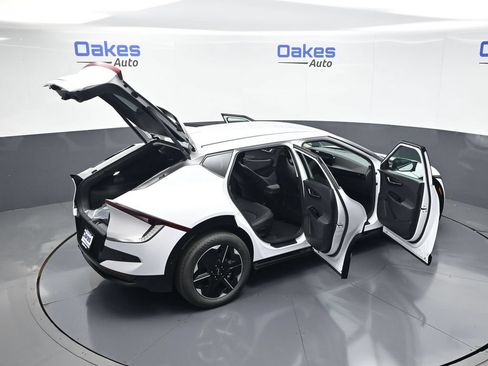 New 2026 Kia EV6 Wind AWD/4WD image 58