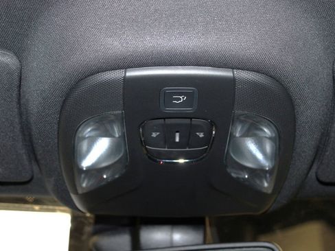 Used 2023 Jeep Compass Altitude w/ Convenience Group image 22