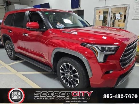 Used 2024 Toyota Sequoia Limited image 4