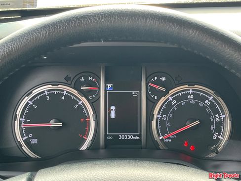 Certified 2023 Toyota 4Runner TRD Off-Road Premium w/ Moonroof Package AWD/4WD image 25