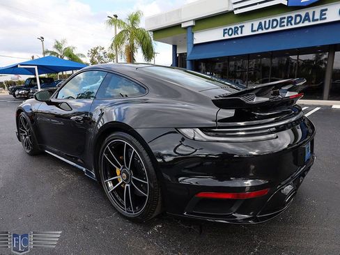 Used 2022 Porsche 911 Turbo S image 6