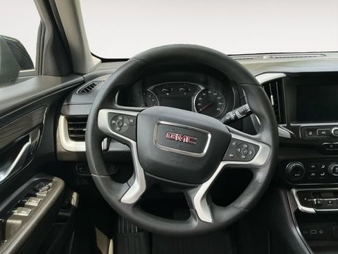 Used 2022 GMC Terrain SLE w/ Driver Convenience Package FWD image 13