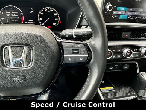 Used 2024 Honda CR-V EX-L image 11