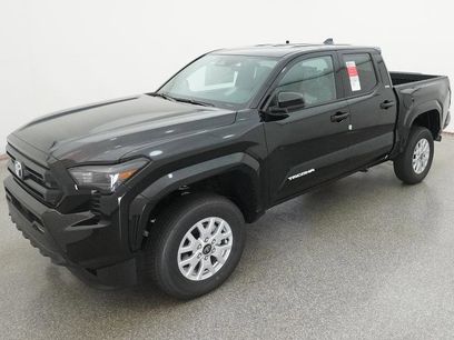 New 2025 Toyota Tacoma SR5