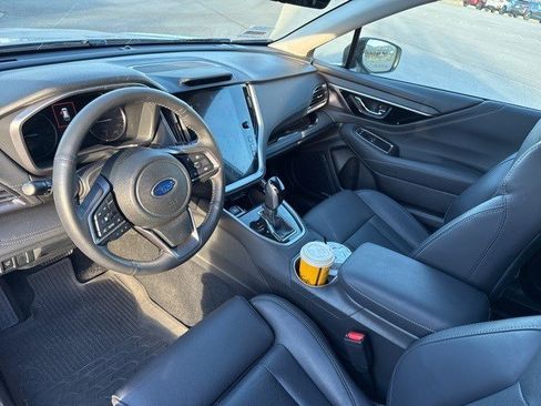 Certified 2025 Subaru Outback Limited image 9