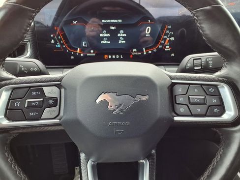 Used 2024 Ford Mustang Premium image 18
