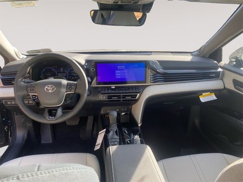 New 2026 Toyota Camry XLE image 10
