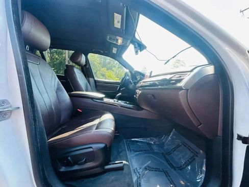 Used 2018 BMW X5 xDrive35i AWD/4WD image 11