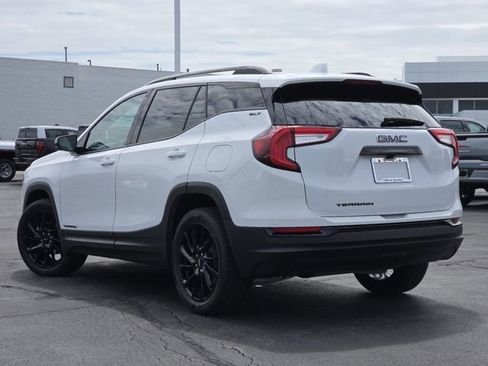Used 2023 GMC Terrain SLT w/ Tech Package FWD image 21