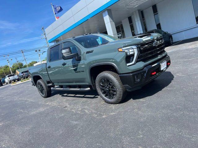 New 2026 Chevrolet Silverado 2500 LT w/ Trail Boss Package AWD/4WD image 3